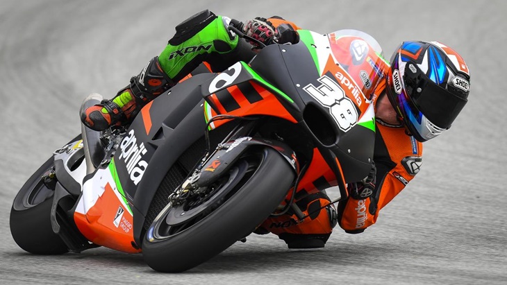 Belum Ada Kabar dari Aprilia, Bradley Smith Membalap di ESBK