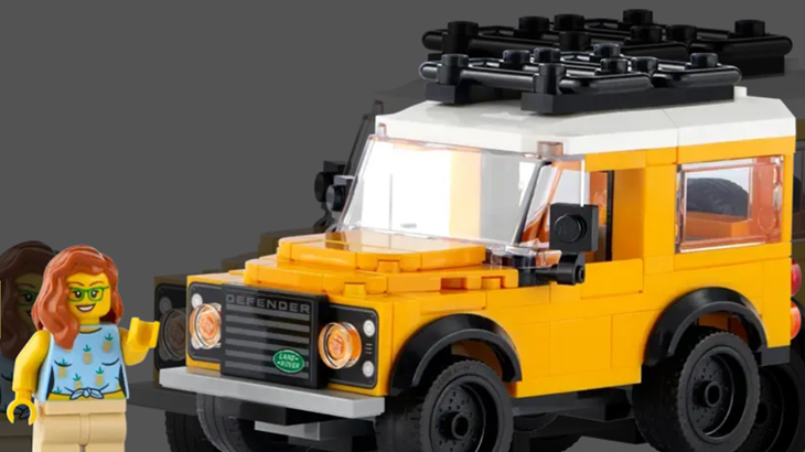 Lego classic defender