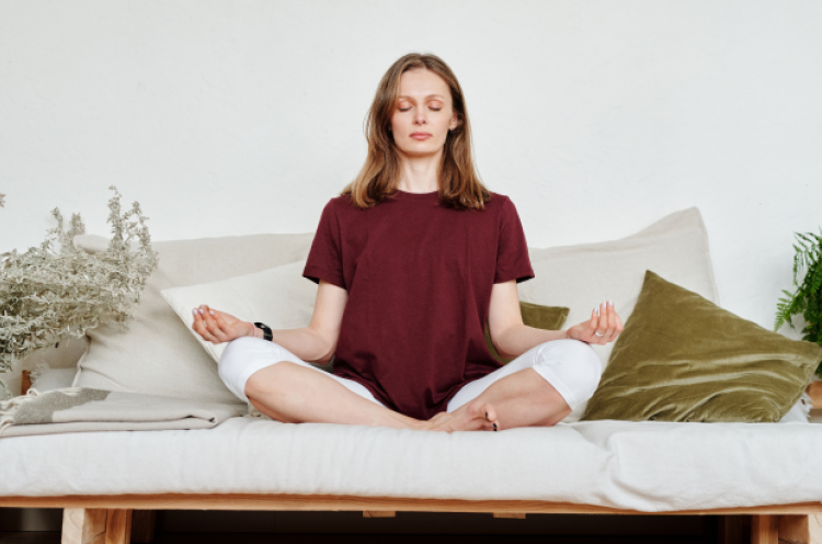 Cara Meditasi untuk Para Overthinker