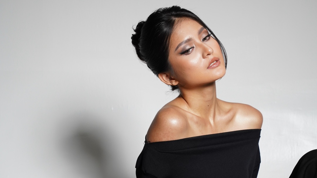 CHAI Lelah dengan Kata-kata Manis di Single 'Mana'