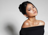 CHAI Lelah dengan Kata-kata Manis di Single 'Mana'