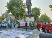Mahasiswa Solo Demo 9 Tahun Jokowi: Soroti Dinasti Politik