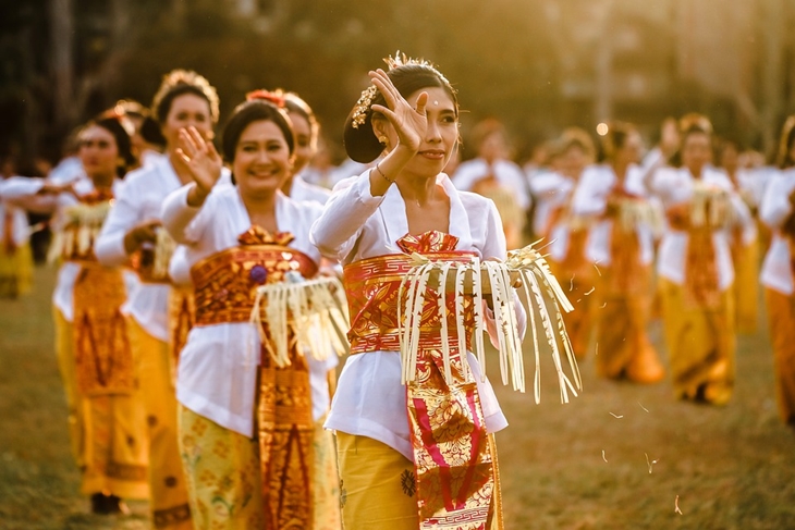 Tari tradisional Bali. (Foto: Pixabay/innokurnia)