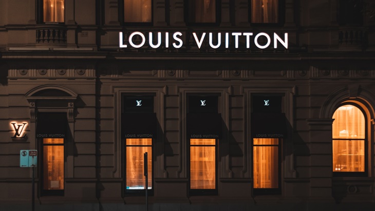 Louise Vuitton Gandeng Gisele Bündchen Kembali