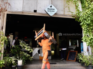 Pemkot Jakpus Tertibkan Cafe di Kantor DPD Golkar