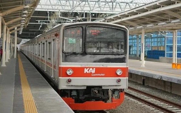 Evakuasi Rampung, Perjalanan KRL Bogor-Jakarta Kota dan Duri-Tangerang Kembali Normal