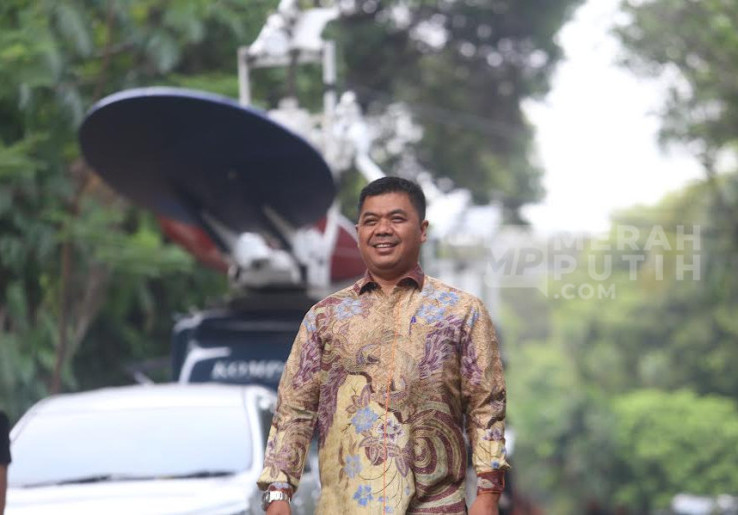 Juri Ardiantoro, Mantan Guru SMA yang Jadi Calon Kuat Menteri di Kabinet Prabowo
