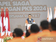 NasDem Sebut Anies Pertimbangkan Khofifah Jadi Cawapres