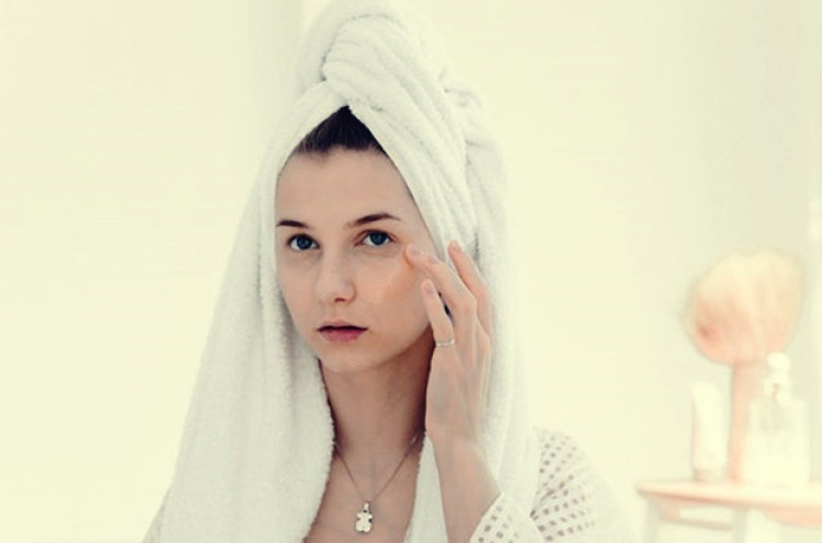 Penting, Ini Alasan Mengapa Kamu Perlu Memakai 'Skincare' Berbasis Vitamin