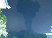 Erupsi, Gunung Ibu di Halmahera Semburkan Abu Setinggi 2.000 Meter