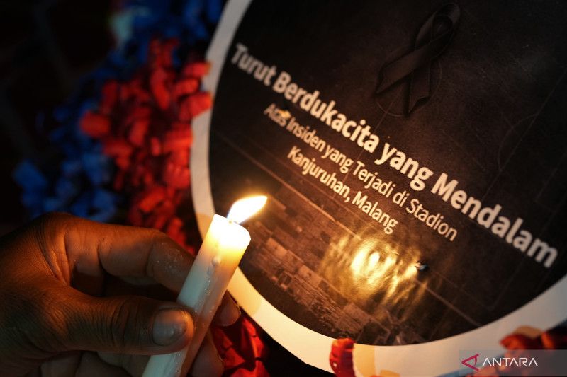 Tanggapi Tragedi Kanjuruhan, Pele: Olahraga Seharusnya Menjadi Wujud Cinta