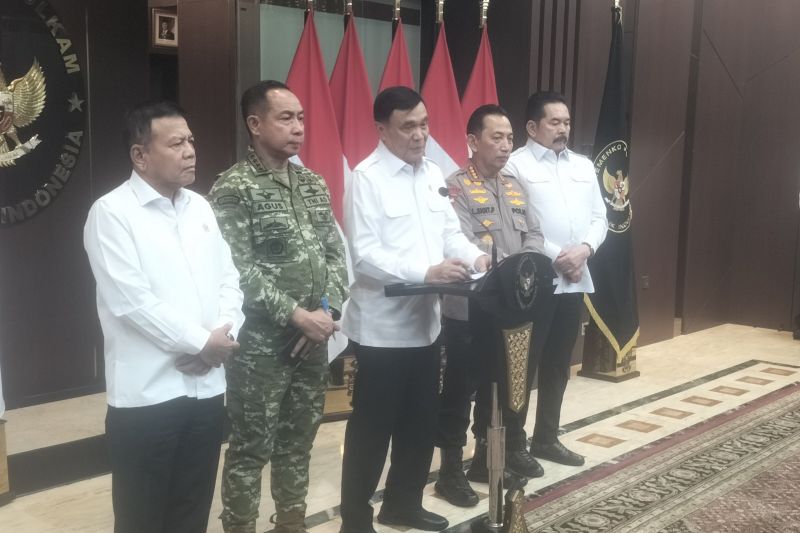 Menko Polkam Djamari Respon Video Aksi Demo di Jakarta, Minta Warga Tidak Terpengaruh