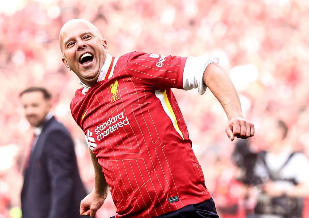 Liverpool Kunci Gelar Juara Liga Inggris, Arne Slot Tidak Lupa Jurgen Klopp