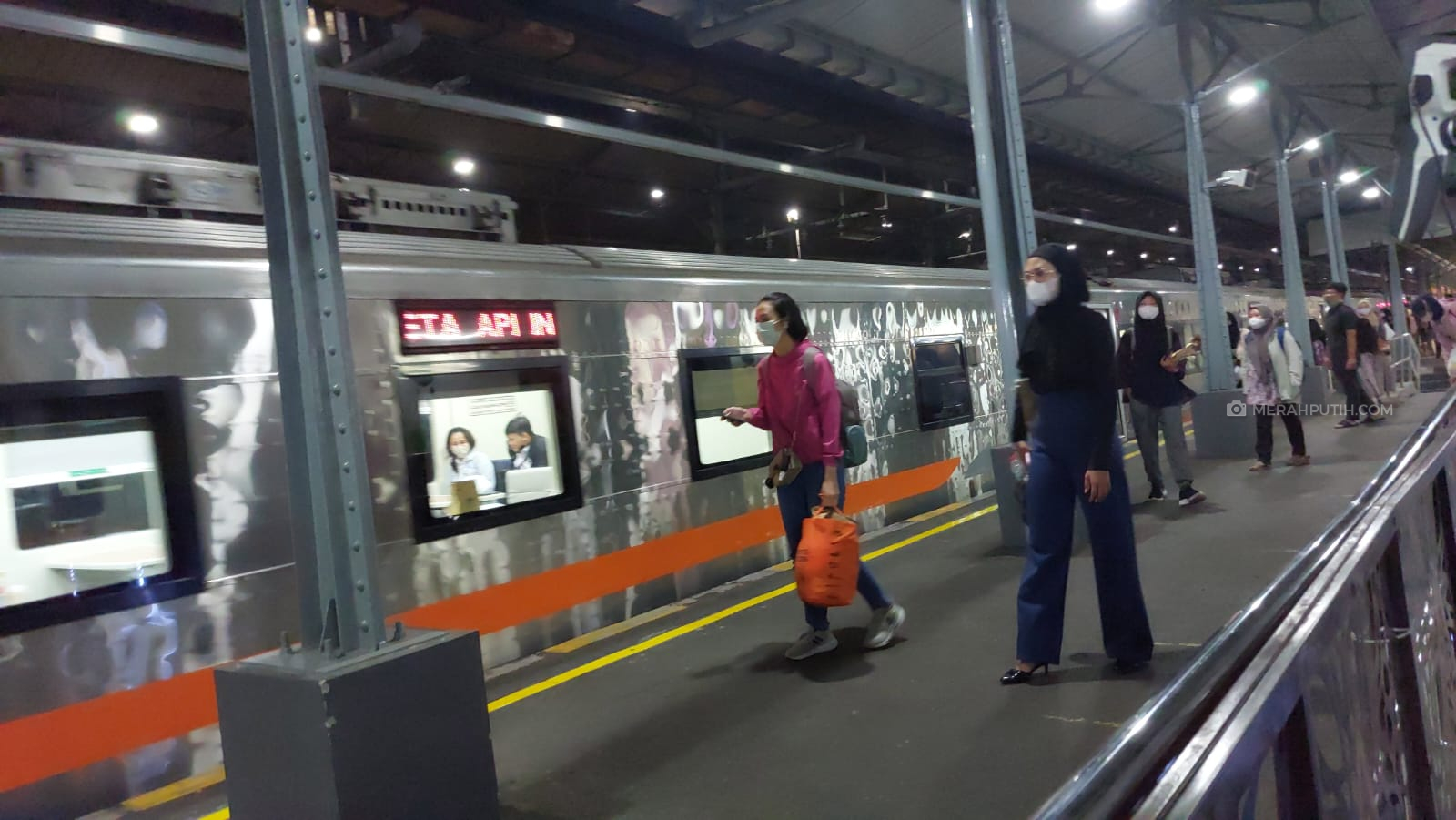 Tiket KA Lebaran Keberangkatan Daop 6 Terserap 73 Persen