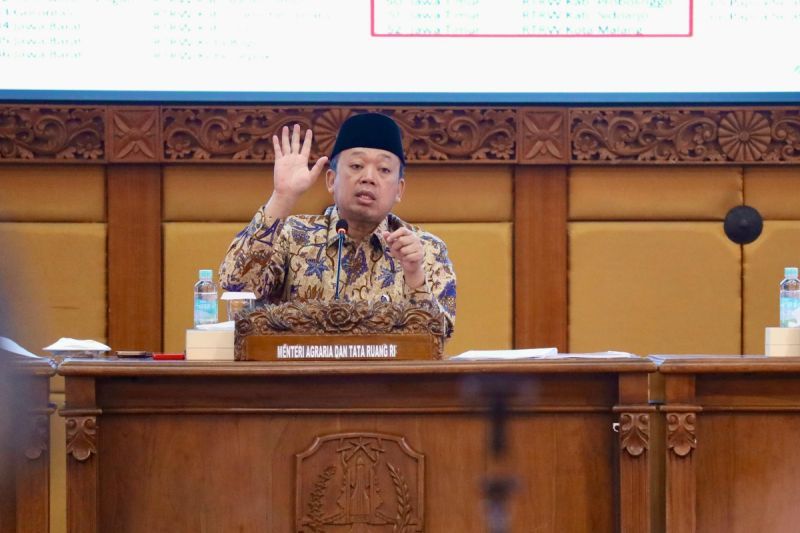 2 Hari Menteri Nusron Wahid Absen Rapat DPR, Wamen ATR Pastikan Bosnya Tidak Sakit