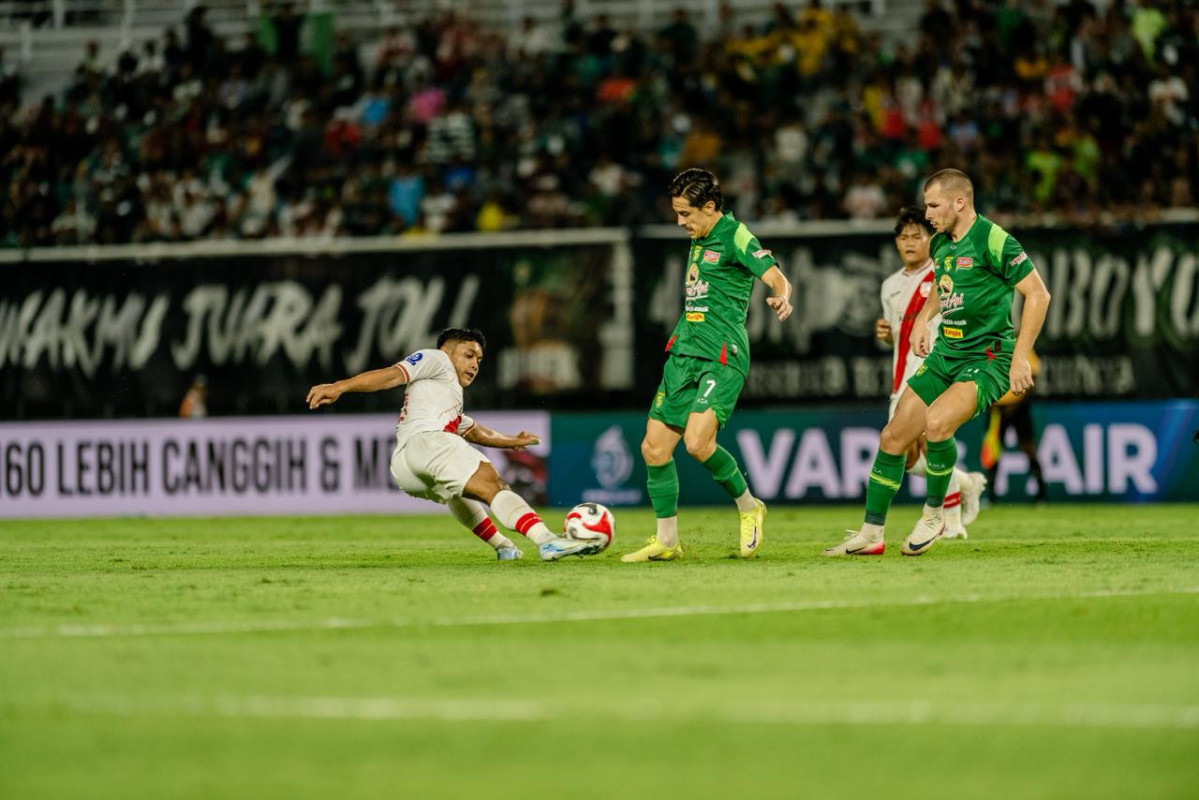 Persebaya Kalahkan Persis Solo 2-1, Eduardo Perez Beberkan Masalah di Babak Pertama