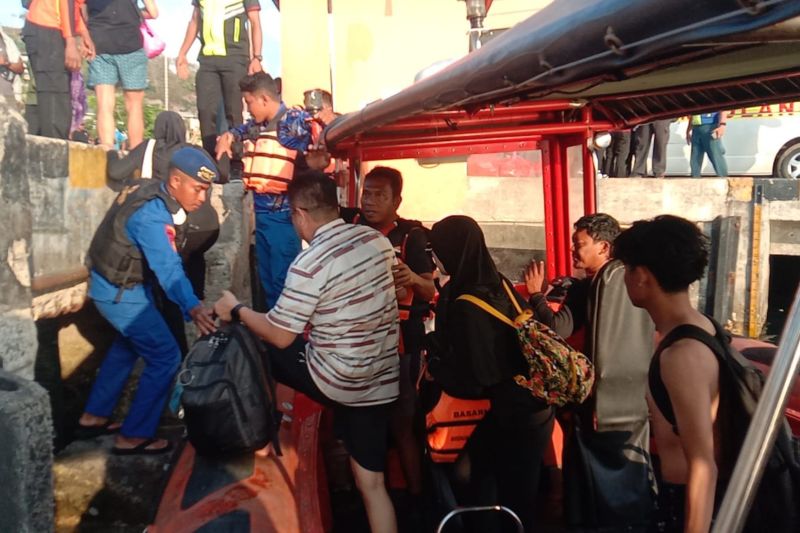 Turis Argentina dan China Cedera dalam Kecelakaan Speedboat di Labuan Bajo
