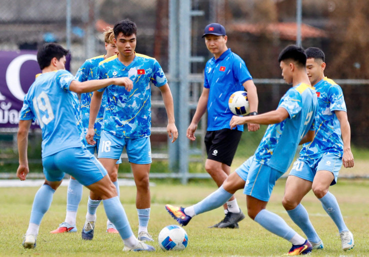 Timnas Vietnam U-23 Pede Sikat Malaysia Usai Kalahkan Laos