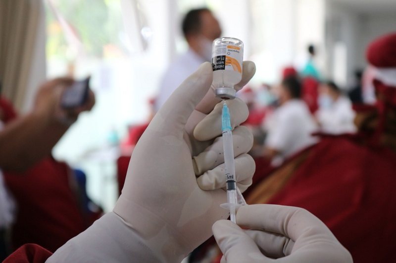 [Hoaks atau Fakta]: Anggota Brimob Jadi Korban Vaksin AstraZeneca