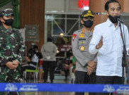 Jokowi Turunkan Lebih Banyak Tentara dan Polisi di Jawa Timur