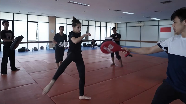 Perjuangan Transformasi Pevita Pearce menjadi Sri Asih