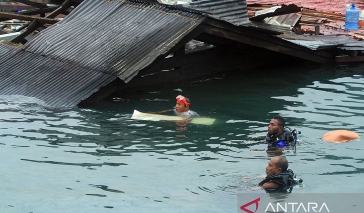 Ratusan Orang Mengungsi Usai Gempa Jayapura