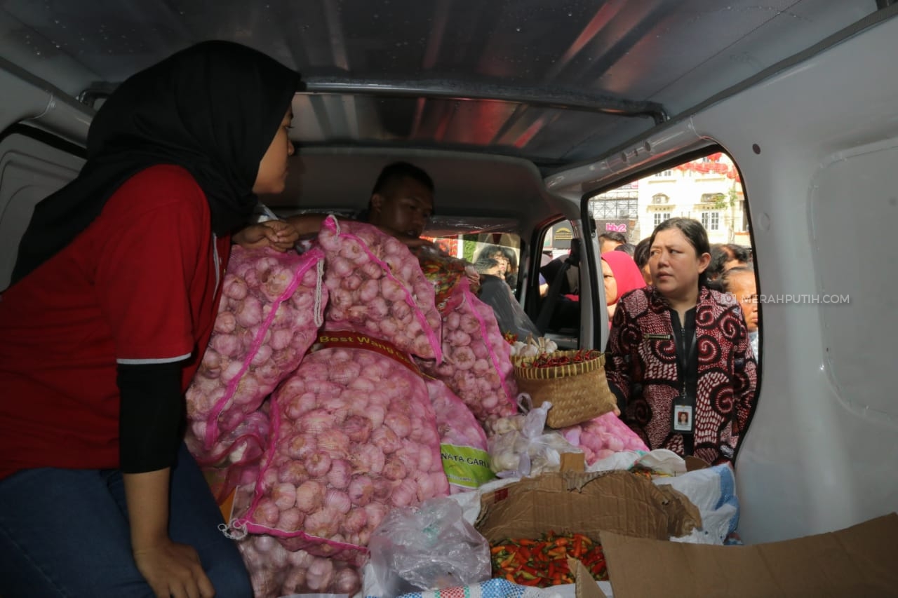 Harga Bawah Putih Tembus Rp80.000/kg, Mentan Gelar Operasi Pasar 