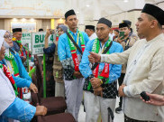 Kloter Pertama Haji dari Solo Berangkat ke Tanah Suci, Ada Jemaah yang Menunggu hingga 14 Tahun