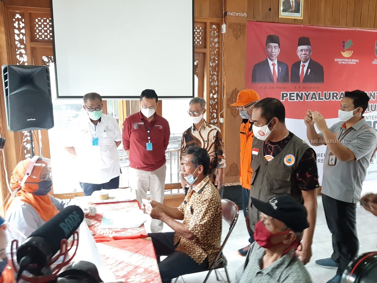 77 ASN dan Pensiunan Terima Bansos dari Kemensos Rp600 Ribu