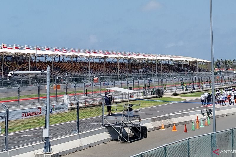 Hujan Ringan Diprediksi Bakal Guyur Sirkuit Mandalika Saat Balapan MotoGP