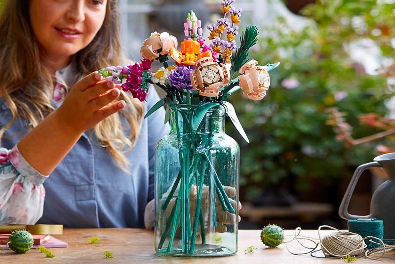 Lego Flower Bouquet. (Foto Hypebeast)