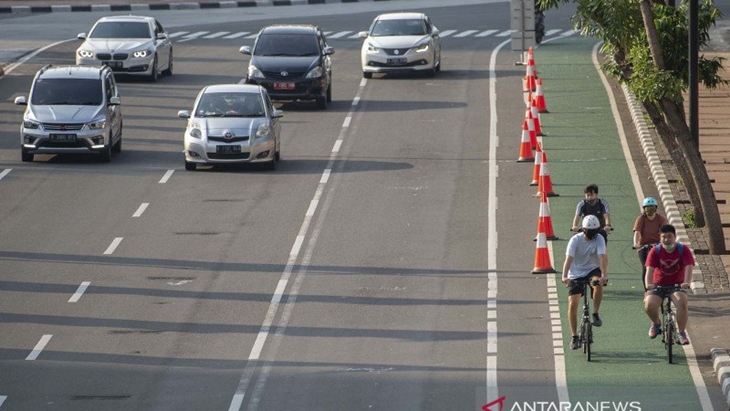 Ditlantas Polda Metro Gamang Soal Rencana Permanenkan Jalur Sepeda Thamrin