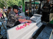 Jokowi Tiba-Tiba ke Solo, Gibran Batal Ikut Ziarah Makam Eks Walkot Solo