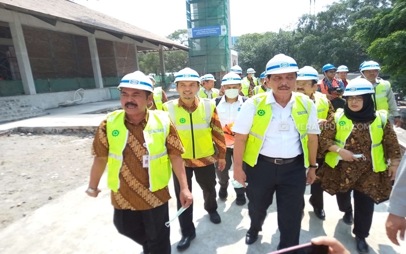 Pangeran UEA Tertarik Bangun Masjid di Solo, Luhut Tawarkan Masjid Taman Sriwedari