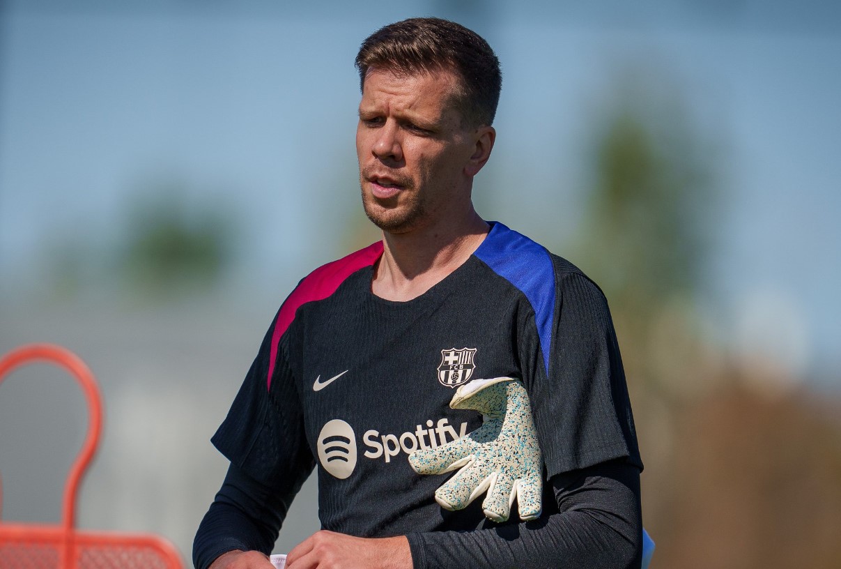 Gabung Barcelona, Wojciech Szczesny Keukeuh dengan Kebiasaan Merokok