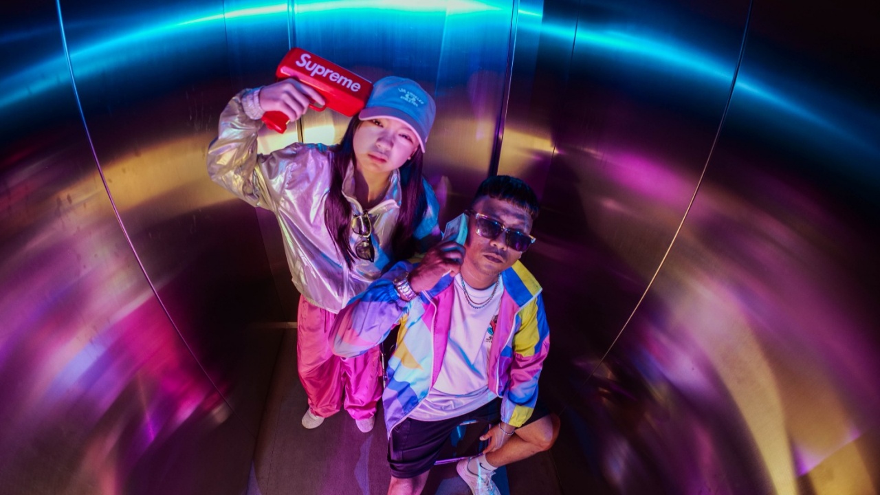 Gandeng Rapper Ambon Kawizz, Lindee Cremona Rilis Single 'Malas Tapi Terpaksa'