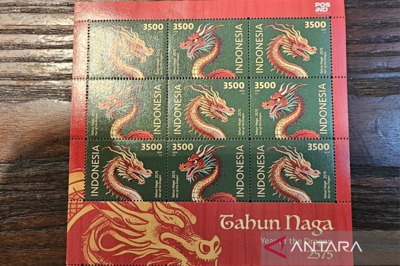 Koleksi prangko edisi Tahun Naga yang dirilis Kemenkominfo dan PT. Pos Indonesia