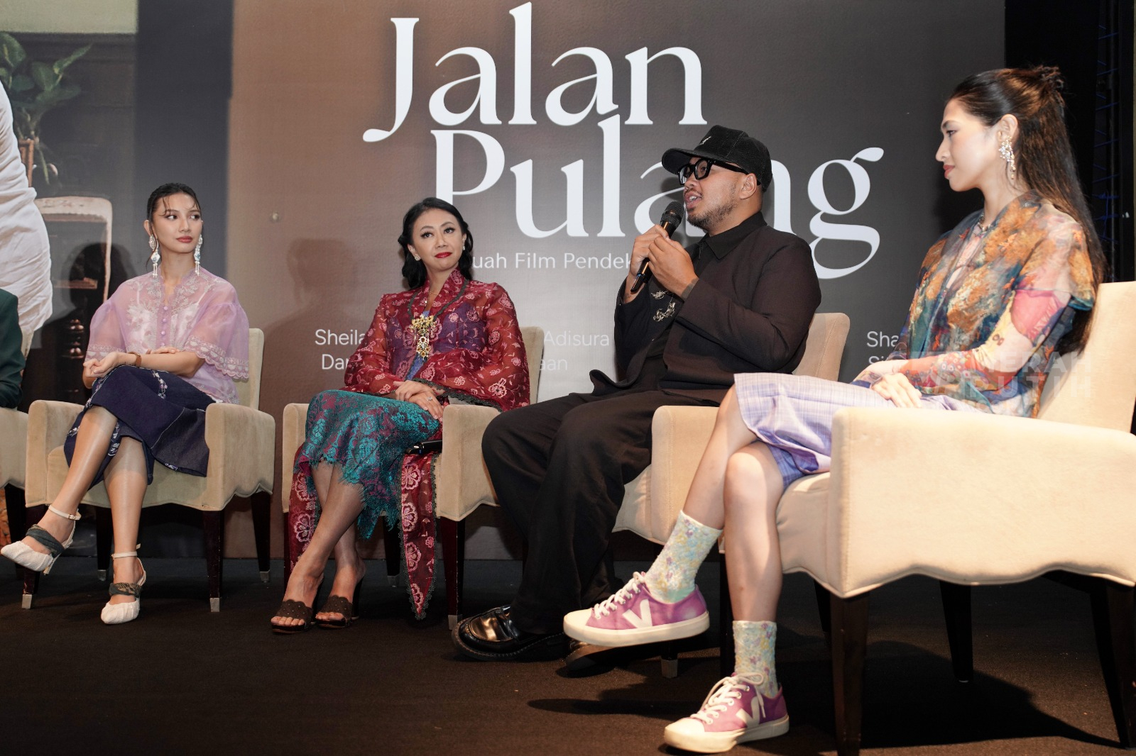 Sinopsis Film Pendek 'Jalan Pulang', Kisah Kebaya sebagai Warisan yang Menembus Zaman