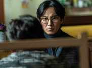 Setelah Perankan Pendeta Pemberang, Kim Nam-gil Jadi Penulis Novel Best Seller di ‘Nocturnal’