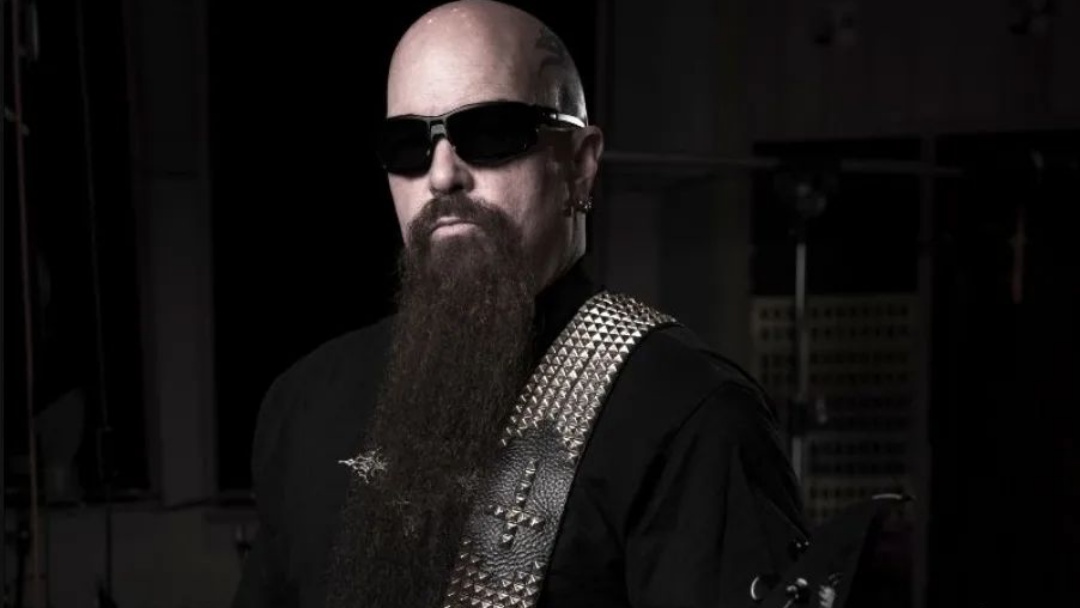 Nuansa Sayatan Slater di Debut Single Kerry King