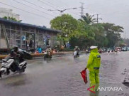 Hujan Deras, 8 Ruas Jalan di Jakarta Tergenang dan Bikin Macet