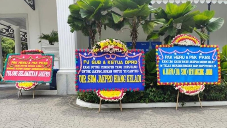 JakPro Buka Suara Terkait Karangan Bunga Tudingan Nepotisme di Balai Kota