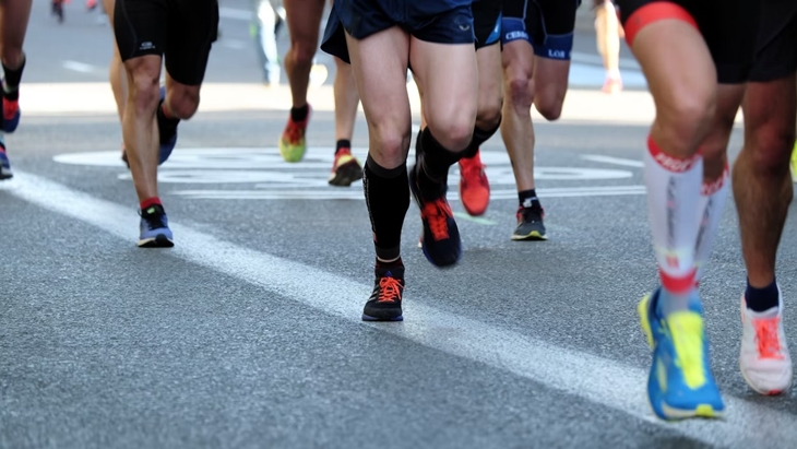 Ajang Maraton 'Run To Care 2022' Wujudkan Misi Bangkit bersama Keluarga