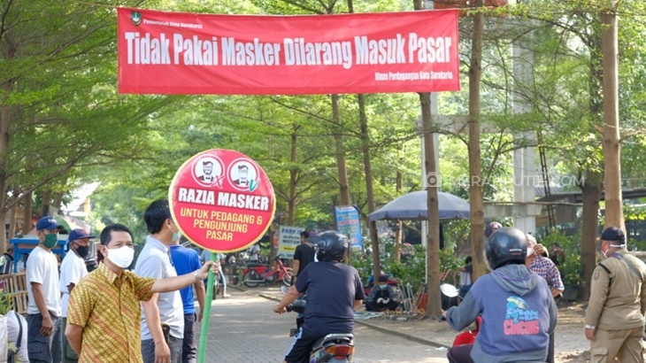 Kepergok Tak Pakai Masker, Pengunjung dan Pembeli Pasar Tradisional Dipaksa Pulang