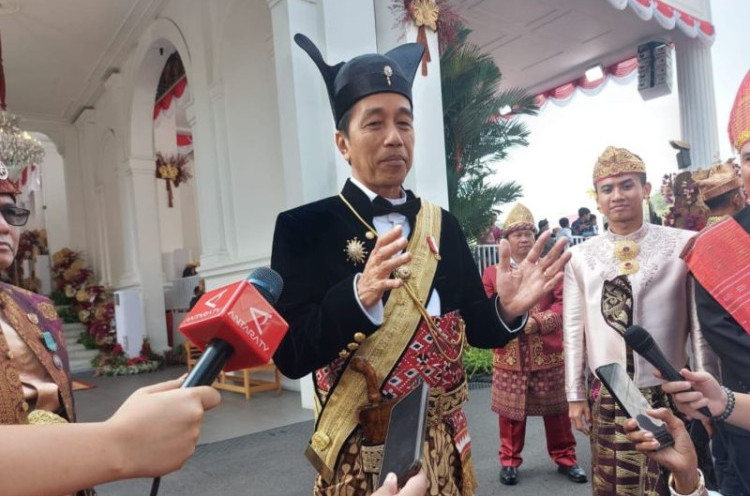 Upacara HUT ke-78 RI, Jokowi Kenakan Baju Adat Surakarta dan Wapres Pakaian Sumatera Barat