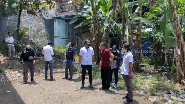 Polresta Surakarta melakukan olah tempat kejadian perkara terkait kasus tewasnya mahasiswa UNS Surakarta, Senin (25/10). (MP/Satreskrim Polresta Surakarta)