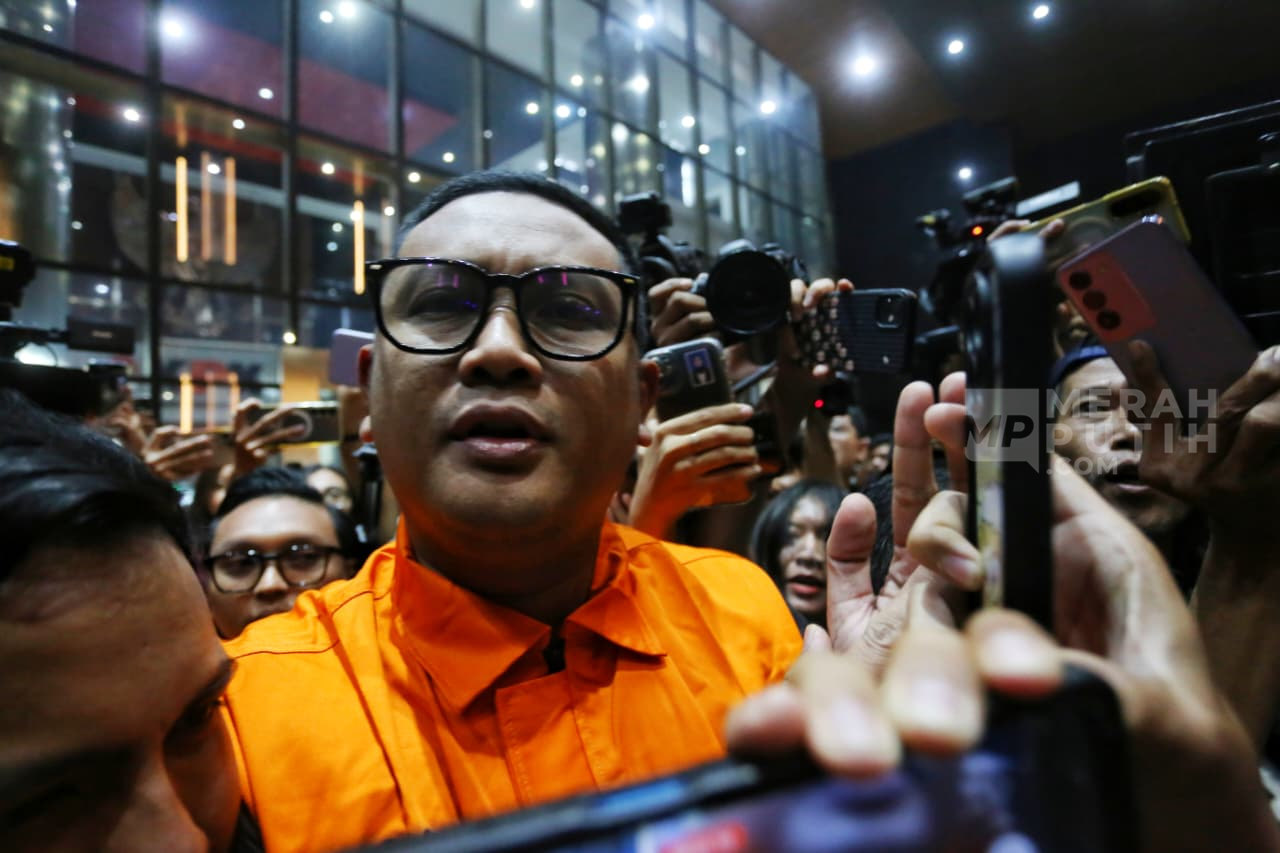 KPK Resmi Tetapkan Bupati Klaten Hamenang Wajar Ismoyo Tersangka Dugaan Suap