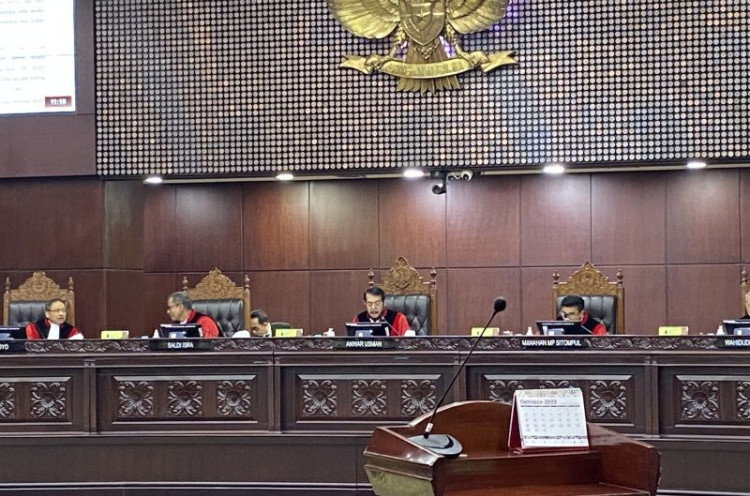 Sidang Etik Hakim Mahkamah Konstitusi, Anwar Usman Jadi yang Pertama Dihadirkan