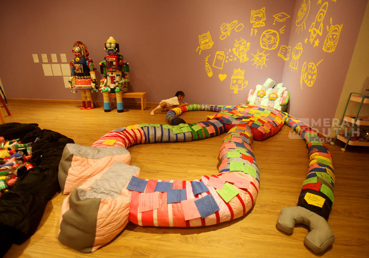 Melihat Pameran Kids Biennale Indonesia 2025 Bertajuk Tumbuh Tanpa Takut di Galeri Nasional