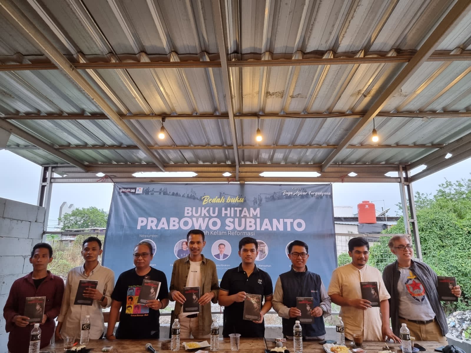 Bedah Buku Hitam Prabowo di Surabaya, Aktivis Komitmen Tolak Pelaku Pelanggar HAM